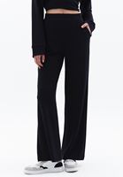 Women Black High Rise Straight Fit Pants