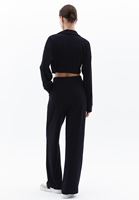 Women Black High Rise Straight Fit Pants