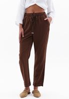 Women Brown Linen Blended Carrot Fit Pants