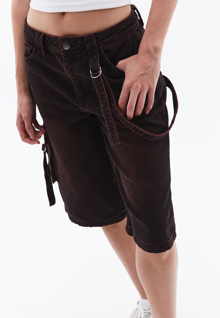 Women Mixed Mid Rise Shorts with Cargo Pockets