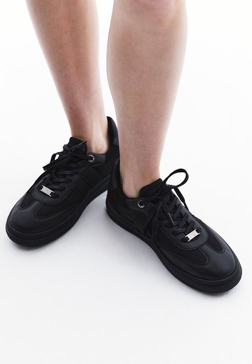 LAVISH SABOT SNEAKERS ブラック _57.JPG?set_id=8800005007