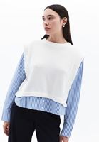 Women Cream Sweater with Shirt Sleeves