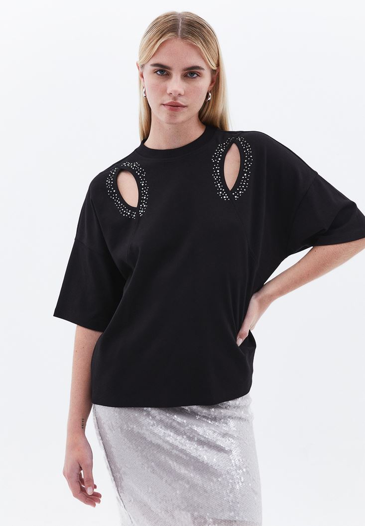 Women Black Oversize Tshirt with Cut-out Detail