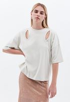 Women Cream Oversize Tshirt with Cut-out Detail