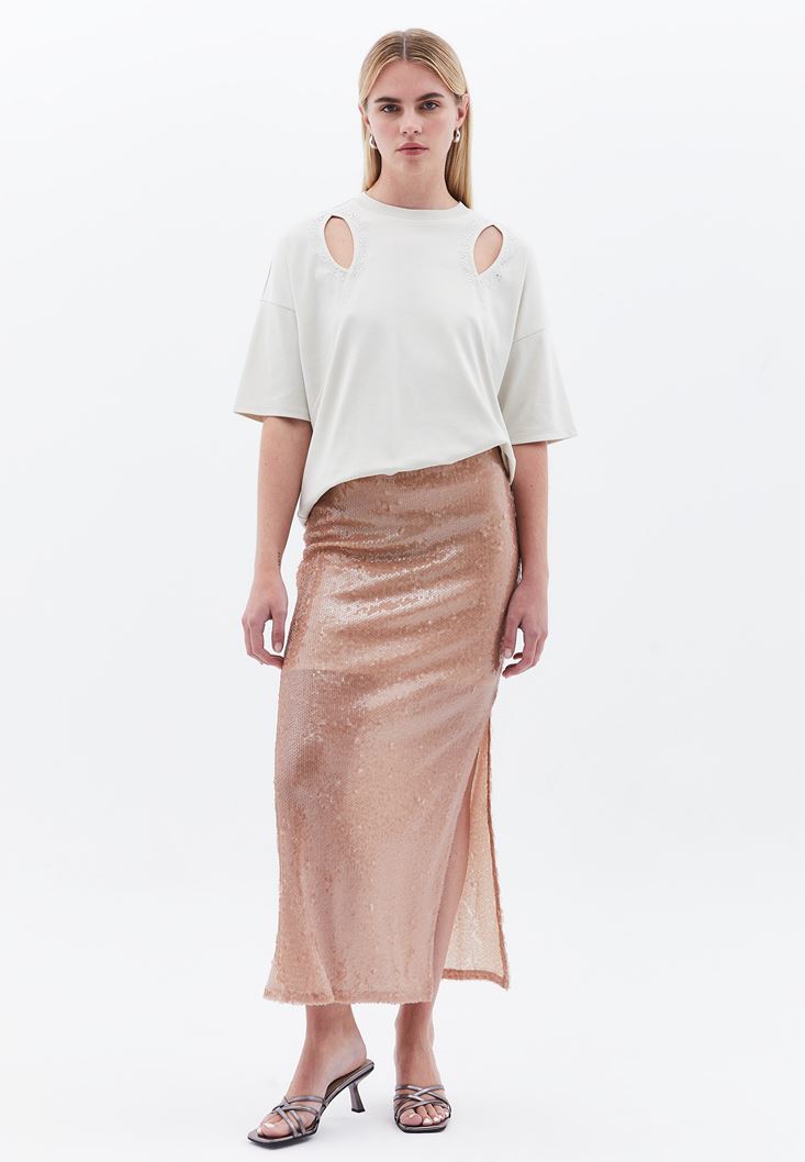 Women Cream Oversize Tshirt with Cut-out Detail