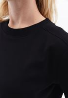 Women Black Cotton Blened Crew Neck Tshirt