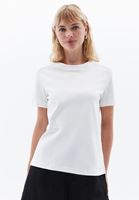 Women Cream Cotton Blened Crew Neck Tshirt