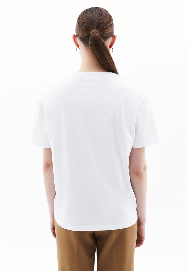 Women White Cotton Blended Oversize Tshirt