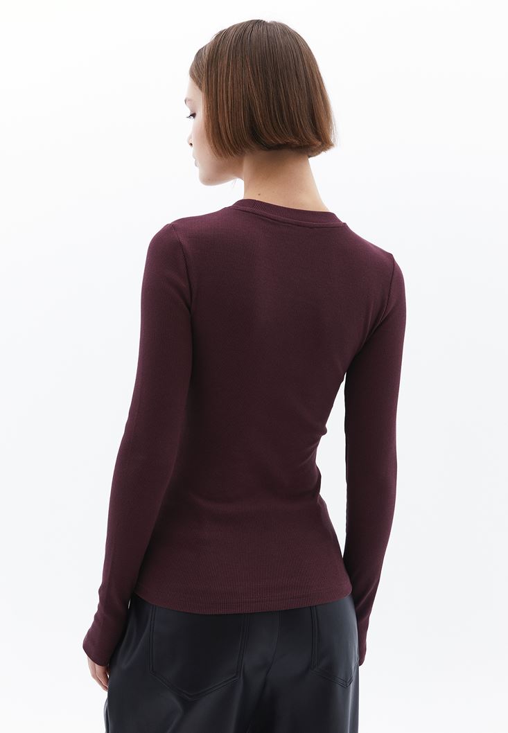 Women Bordeaux Crew Neck Tshirt with Long Sleeves