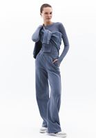 Women Grey Washed Crew Neck Tshirt