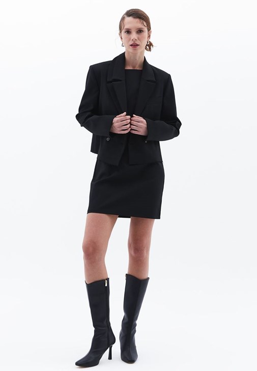 Crop Blazer Ceket ve Elbise Kombini