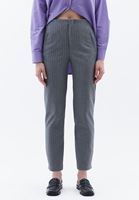 Women Grey Ultra High Rise Carrot Fit Pants