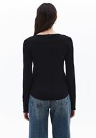 Women Black Crew Neck Tshirt with Long Sleeves