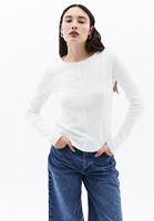 Women Cream Crew Neck Tshirt with Long Sleeves