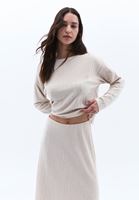 Bayan Bej Bot Yaka Oversize Crop Tişört