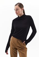 Women Black Wool Blended Turtle Neck Tshirt