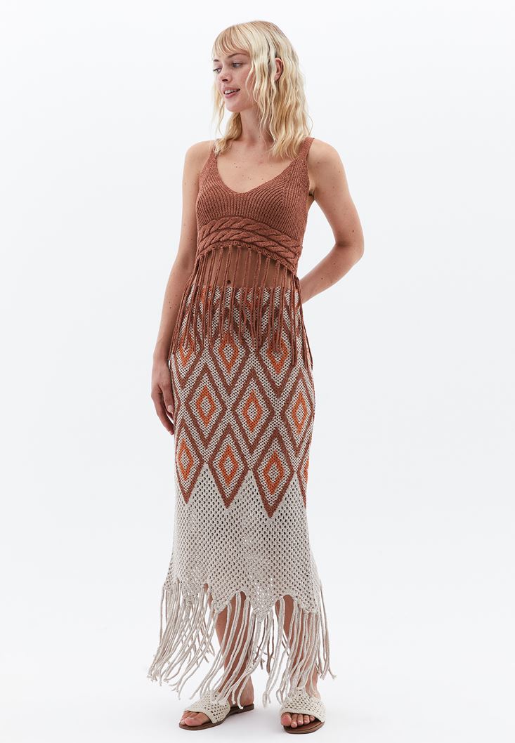 Women Mixed High Rise Hemstitched Maxi Dress