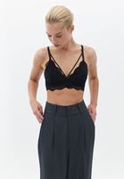 Women Black Lace Bralette with Pipe Detail