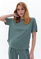 Women Green Soft Touch Loose Fit Tshirt