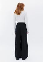 Women Black Mid Rise Wide Leg Pants