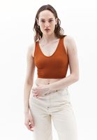 Women Brown V-Neck Seamless Crop Singlet