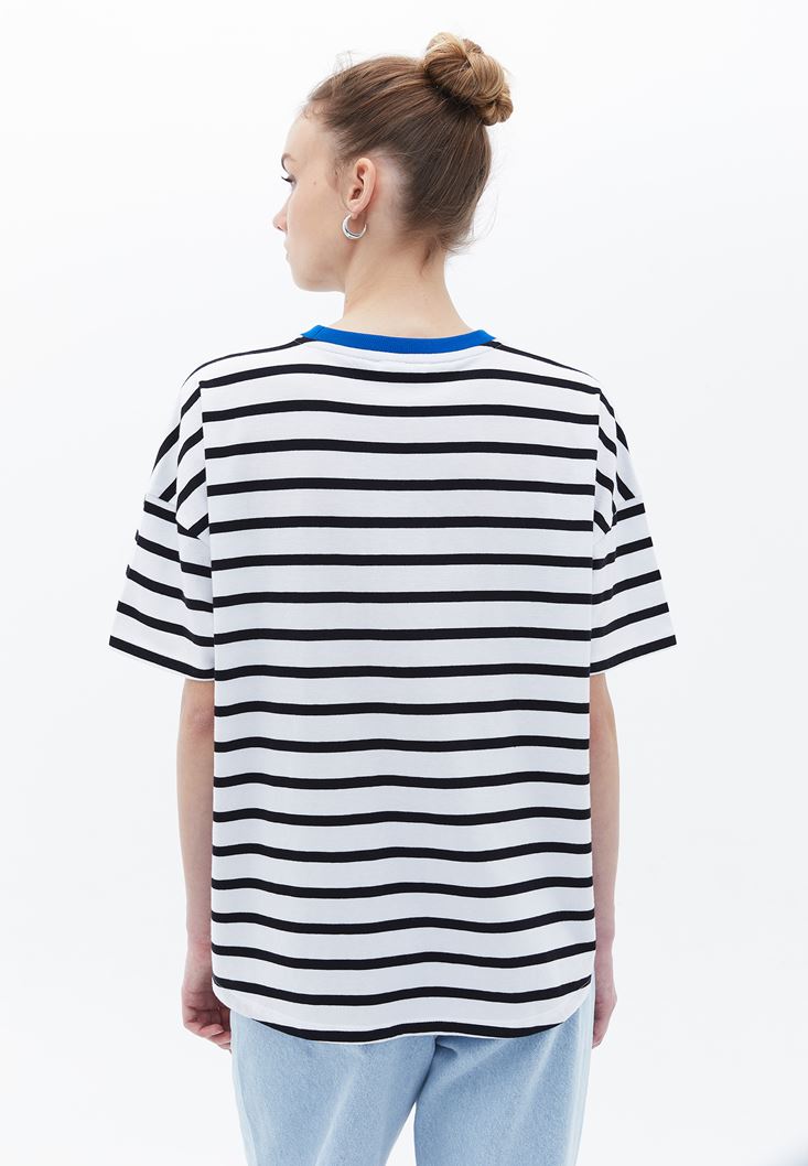 Women White/Black Cotton Blended Oversize Tshirt