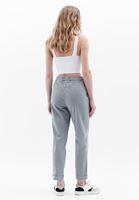 Women Grey High Rise Carrot Fit Pants