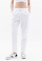 Women White High Rise Carrot Fit Pants