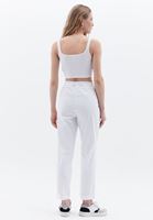 Women White High Rise Carrot Fit Pants