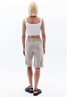 Women Beige Mid Rise Cargo Shorts with Belt