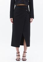 Women Black Mid Rise Skirt with Buttons