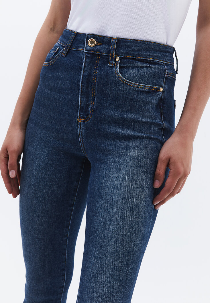 Women Blue Ultra High Waist Skinny Fit Pants