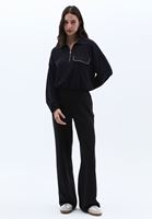 Bayan Siyah Cep Detaylı Sweatshirt ( MODAL )