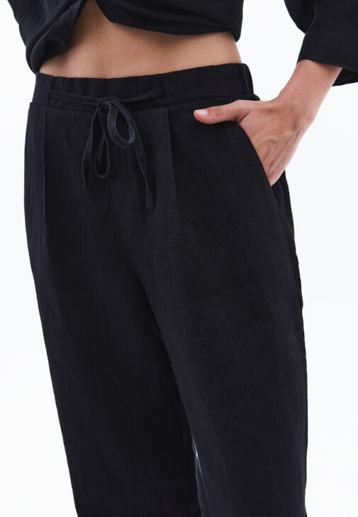 Keten Bol Paça Pantolon ve Keten Gömlek Kombini