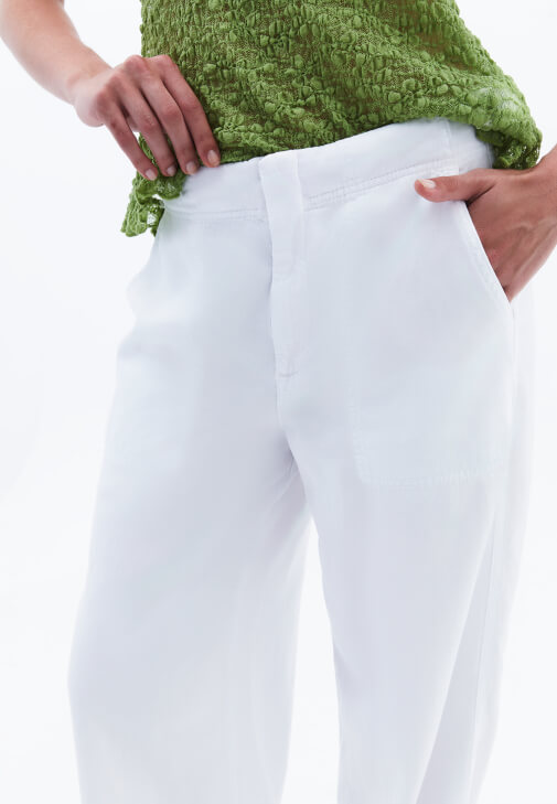 Bol Paça Pantolon ve Crop Atlet Kombini