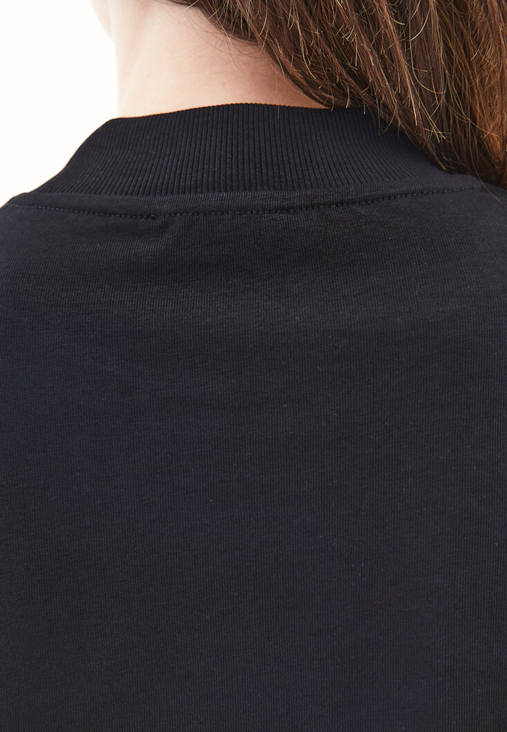 Women Black Cotton Oversize T-Shirt