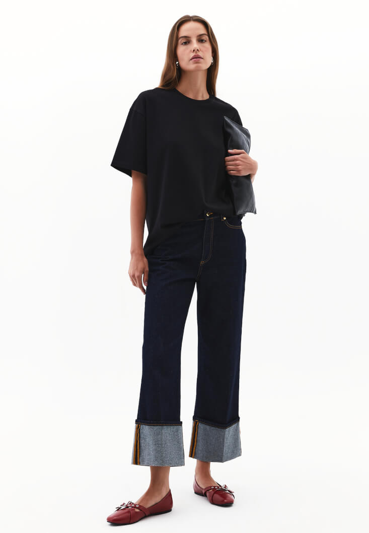 Women Black Oversized Crew Neck T-Shirt
