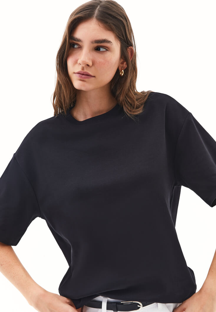 Women Black Cotton Oversized T-Shirt