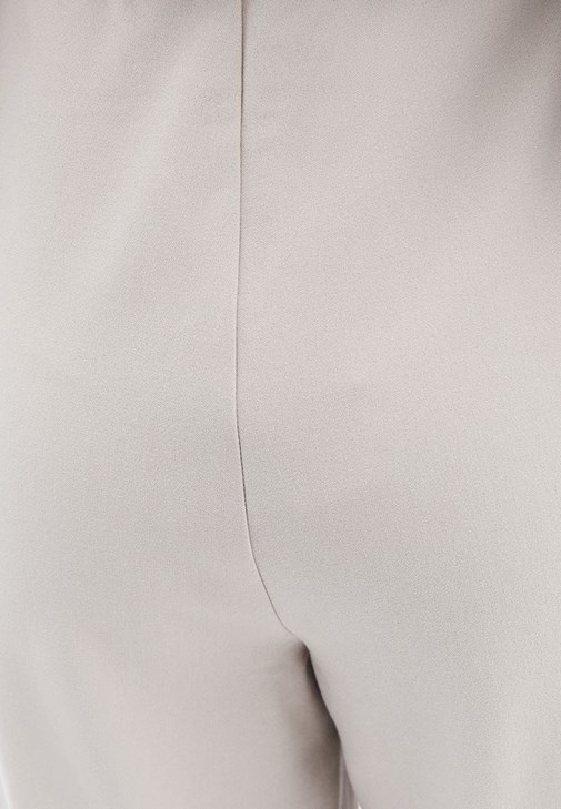 Ultra Yüksek Bel Wide-Leg Pantolon ve Gömlek Kombini