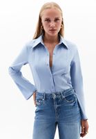 Bayan Mavi Slim-Fit Gömlek
