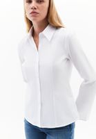 Bayan Beyaz Slim-Fit Gömlek