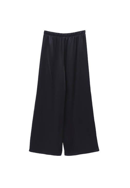 Saten Pantolon ve Poplin Gömlek Kombini
