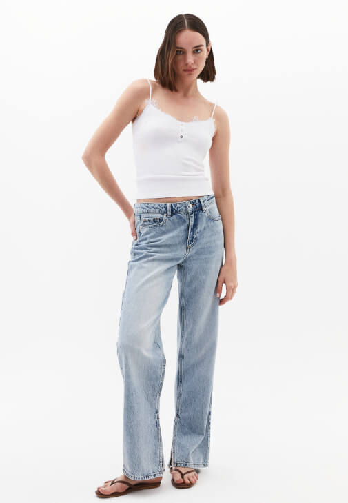 Straight-Fit Pantolon ve Dantelli Atlet Kombini