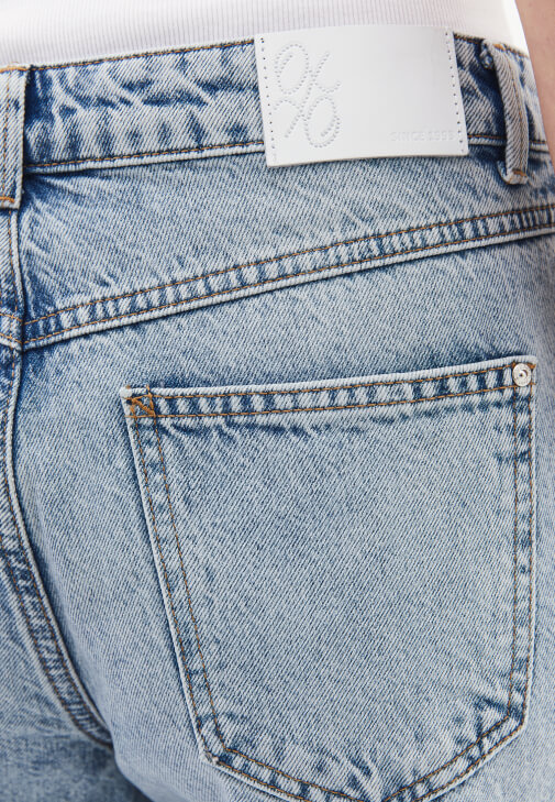 Straight-Fit Pantolon ve Dantelli Atlet Kombini