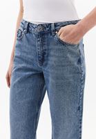 Women Blue Mid-Rise Straight Fit Jeans