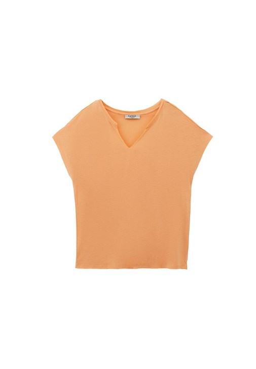 Keten Karışımlı Tişört ve Tencel Pantolon Kombini