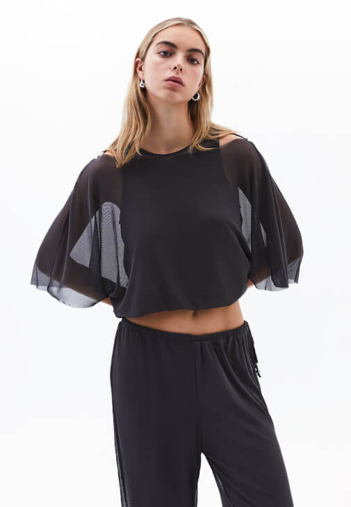 Oversize Tül Bluz ve Balon Pantolon Kombini
