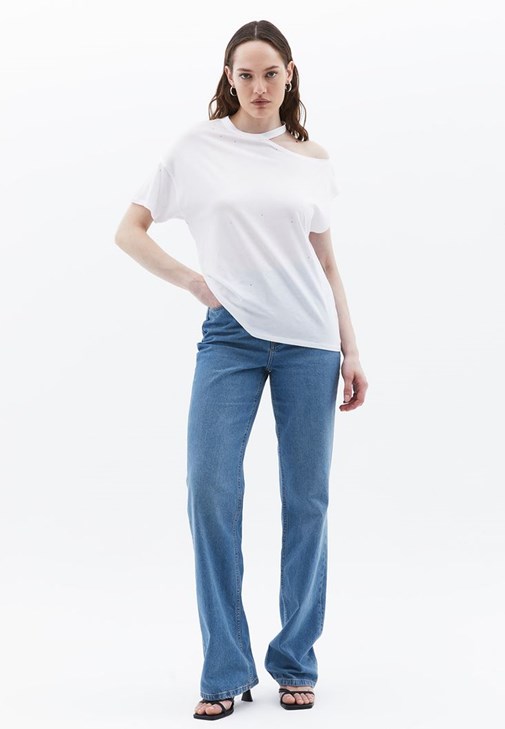 Taş Detaylı Oversize Tişört ve Pantolon Kombini