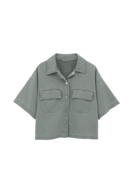 Oversize Gömlek ve Şort Kombini