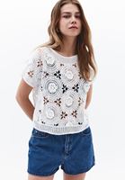 Bayan Krem Bot Yaka Jakarlı Crop Bluz